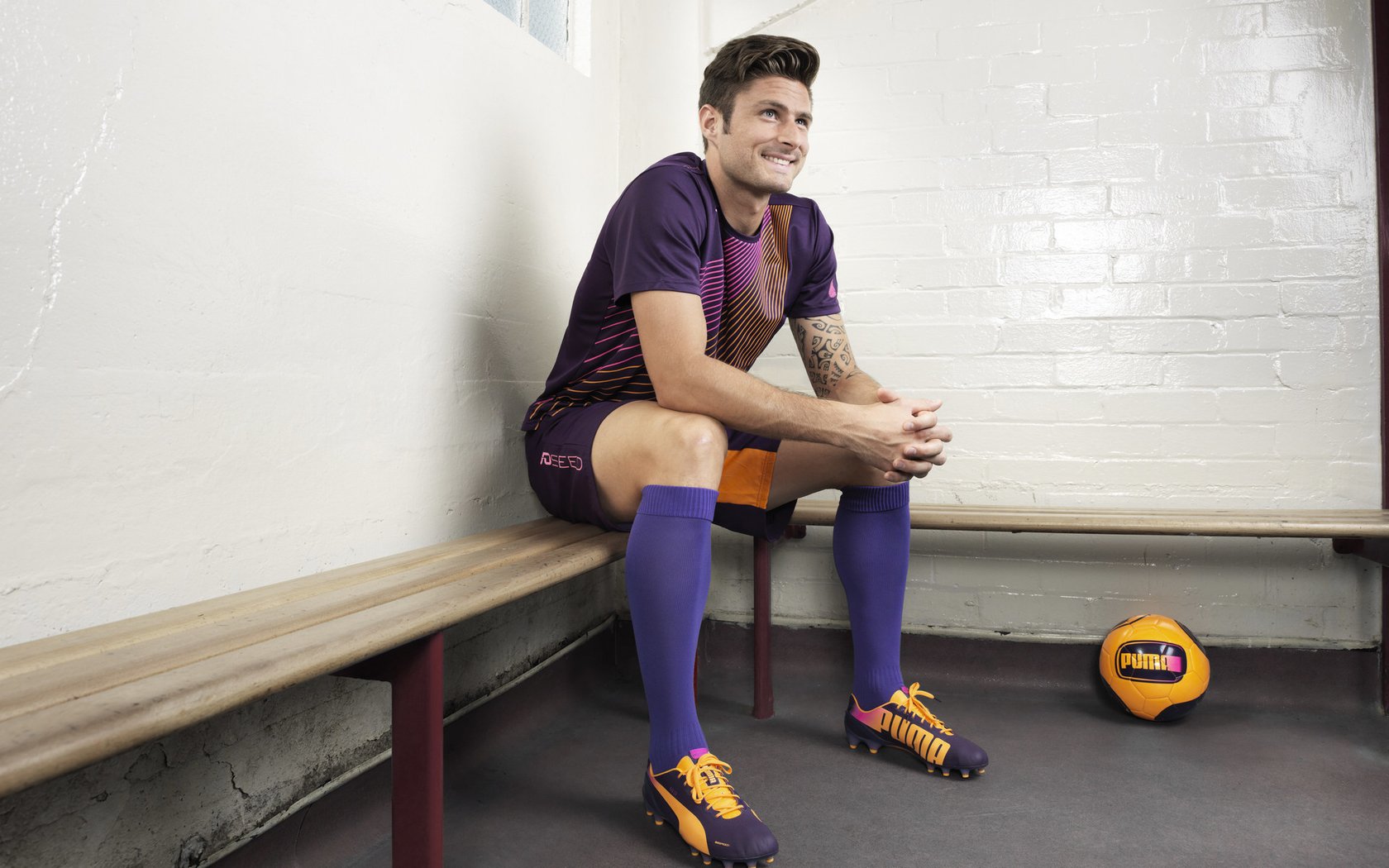 _快船外线手感火热，战胜劲敌_，快船的内线